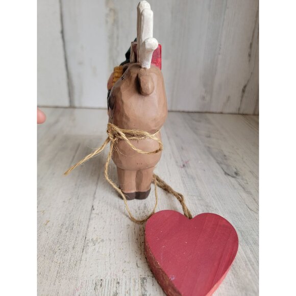 Reindeer wooden folk art figure heart ornament Xmas set - Picture 6 of 8